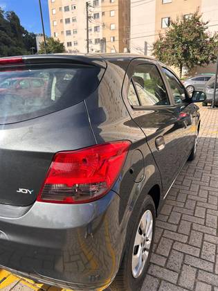 CHEVROLET ONIX 1.0 MPFI JOY 8V FLEX 4P MANUAL CHEVROLET ONIX 1.0 MPFI JOY 8V FLEX 4P MANUAL
